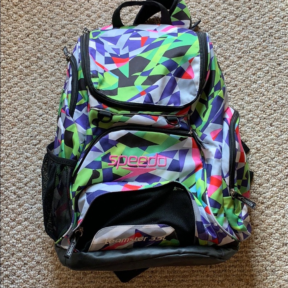 35L Speedo bag 🏊‍♀️🏊‍♀️🏊‍♀️🏊‍♀️